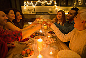 Friends toasting champagne glasses