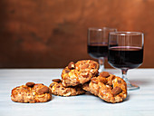 Almond biscuits and red wine