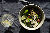 Brokkolisalat mit Couscous und Roquefort
