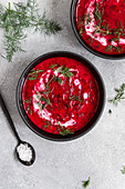 Rote-Bete-Suppe mit Dill (vegan)