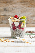 Chia-almond pudding 'deluxe’