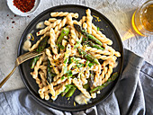 Gemelli with green asparagus and lemon-cream sauce