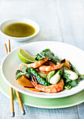 Asian prawn and green onion salad with dipping sauce
