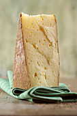 Ossolano Käse, auch Spress (Käse aus Piemont, Italien)