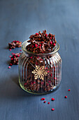 Dark almond slivers with dried raspberries