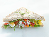 Sandwich with vegetables, quark and boiled egg