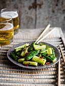 Stir-fried smacked cucumber