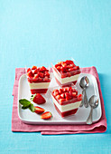 Panna cotta with strawberries