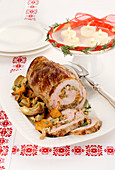 Veal roulade with chanterelles and artichokes