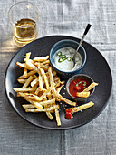 Celery fries with yoghurt and tomato dip