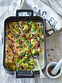 Gratinated Brussels sprout with bacon
