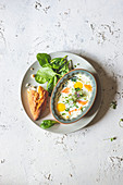 Oeuf Cocotte mit Lachs