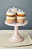 Wedding-Cupcakes mit Kokos-Limetten-Creme