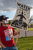 Oil pipeline closure protester, Michigan, USA