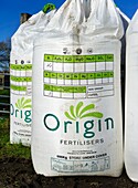 Agricultural nitrogen fertiliser