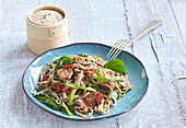 Soba noodles with roast beef