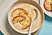 Semolina porridge with caramel apple