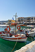 Fischerboote im Hafen von Rethymno (Kreta, Griechenland)