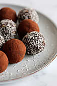Chocolate bites with coconut and cocoa