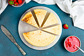 American Cheesecake gebacken mit Mandelmehl, Erythrit und Frischkäse