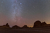 Geminid meteor over Lut desert, Iran