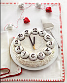 Christmas cake with a clock motif