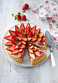 Biscuit cake with strawberries