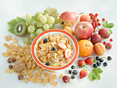 Cornflakes with nuts and fresh fruit