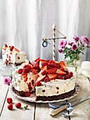 Strawberry cream cake with brownie base