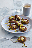 Chocolate cookies with pistacchio