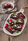 Cocoa brownies from red lentil