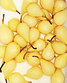 White wine pears