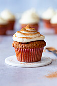 Cupcakes with mascarpone frosting