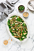 Spinach salad with grilled zucchini slices