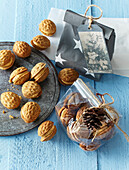 Walnut-Shaped Cookies with Salted Caramel