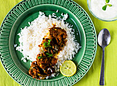 Indian chicken curry with rice