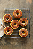 Apfel-Zimt-Donuts