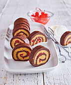 No bake chocolate roll with cherries