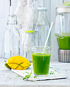 A mango and spinach smoothie