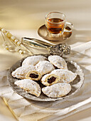 Italian Christmas biscuits with chestnut filling