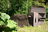 Stacking compost bin