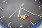 Time-release medication, conceptual image