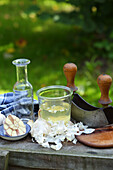 Garlic wine (for high blood pressure)