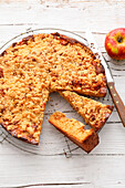 Baked apple pie with crumbles