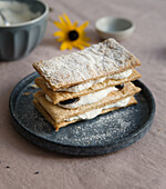 Millefeuille with cream