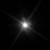 Dwarf planet Makemake with orbiting moon, HST image