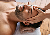 Thai head massage therapy