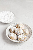 Pecan biscuits with icing sugar