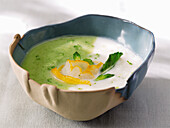 Cream of broccoli and cauliflower soup