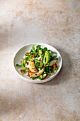 Birnen-Ofensellerie-Salat mit Leinsamen und Feldsalat